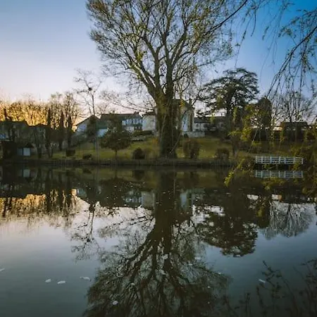 Le Du Bout Du Monde, En Bord De Riviere ! Chalet