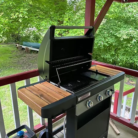 Le Du Bout Du Monde, En Bord De Rivière !